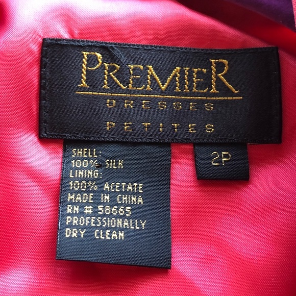 NWT VINTAGE 100% SILK WRAP DRESS W/MATCHING BELT - Picture 7 of 7